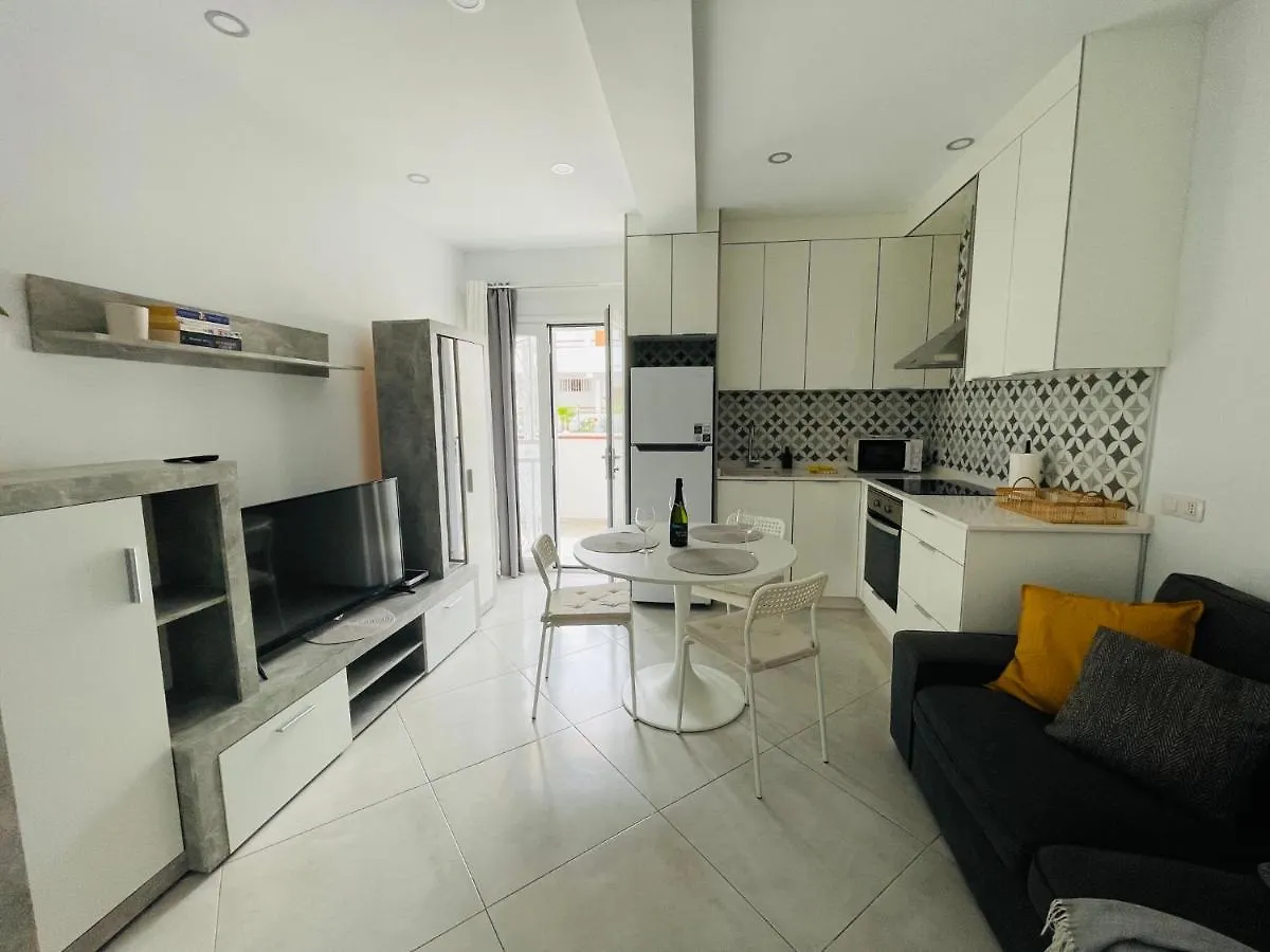 Modern Apartment In Los Cristianos Arona