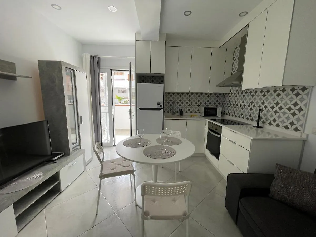 Modern Apartment In Los Cristianos Arona  0*, Arona (Tenerife) Spain